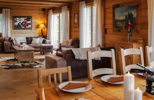 Villars-sur-Ollon Ski Chalet | 200 m² Chalet ∙ 6 bedrooms ∙ 13 guests
