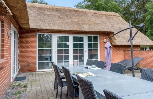 Bøtø By House | 200 m² House ∙ 1 bedroom ∙ 12 guests