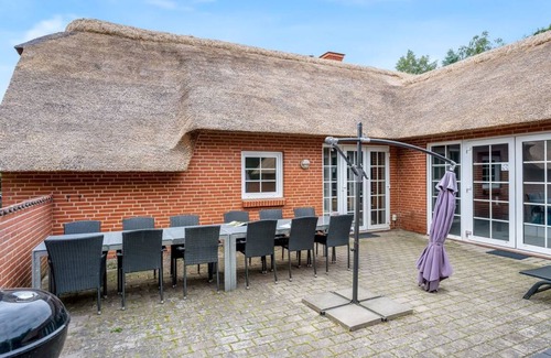 Bøtø By House | 200 m² House ∙ 1 bedroom ∙ 12 guests