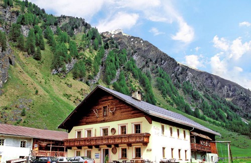 Schmirn House | 200 m² House ∙ 5 bedrooms ∙ 12 guests