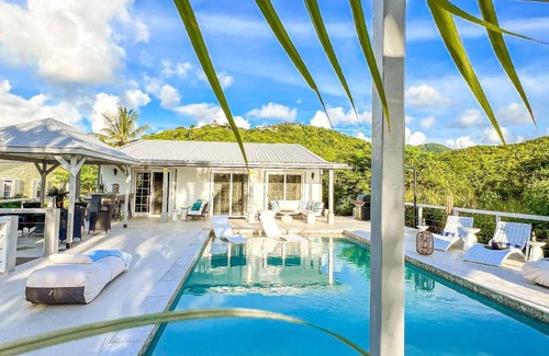 Jolly Harbour House | 200 m² House ∙ 4 bedrooms ∙ 8 guests