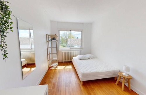 Poitiers Resort | 200 m² Private room ∙ 1 bedroom ∙ 1 guest