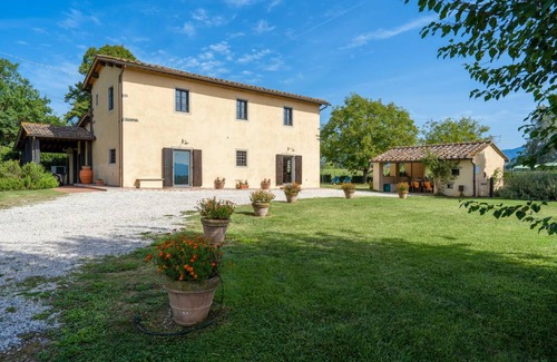 Borgo San Lorenzo Villa | 200 m² Villa ∙ 5 bedrooms ∙ 10 guests