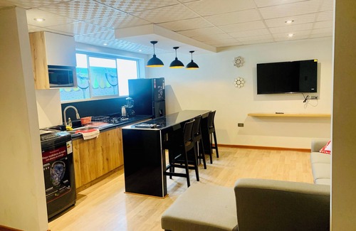 El Tambo Apartment | 201 Cuadruple Deluxe Cerca al Open Plaza