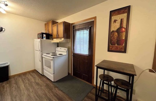 Tomah Apartment | 201 E Veterans Street Apt E by Patriot Properties