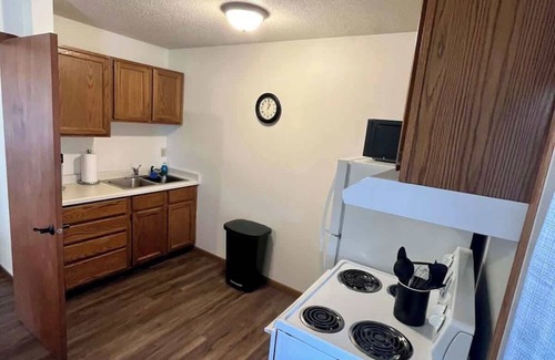Tomah Apartment | 201 E Veterans Street Apt C by Patriot Properties