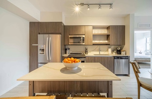 Glenvar Heights Apartment | #201 - Tucker Dadeland