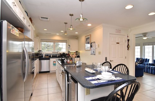 Rehoboth by the Sea House | 2026 CALENDAR OPEN FOR BOOKING! FREE CHEF OR BONFIRE WITH MINIMUM 3 NIGHT STAY!