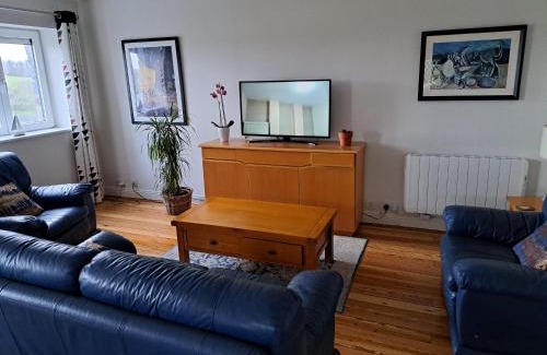 Westport Apartment | 203 Harbour Mill