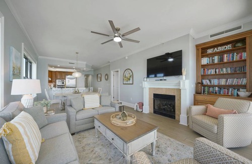 Crystal Beach Condo | 204 m² Condo ∙ 4 bedrooms ∙ 12 guests