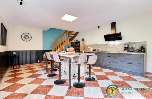Guern House | 205 m² Gîte ∙ 3 bedrooms ∙ 6 guests