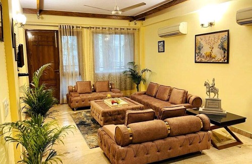 Saket House | 207 m² House ∙ 4 bedrooms ∙ 8 guests
