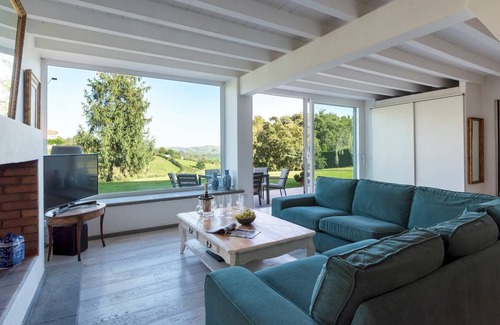 Campagnano di Roma Villa | 207 m² Villa ∙ 5 bedrooms ∙ 9 guests