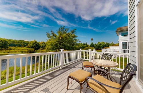 The Commons House | 208 m² House ∙ 3 bedrooms ∙ 8 guests