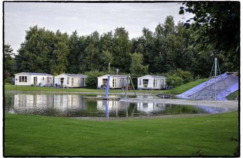 Midwolda Apartment | 20A Hoofdweg
