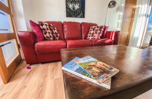 Cowdenbeath House | 20min to Edinburgh City Centre Scotland Gateway