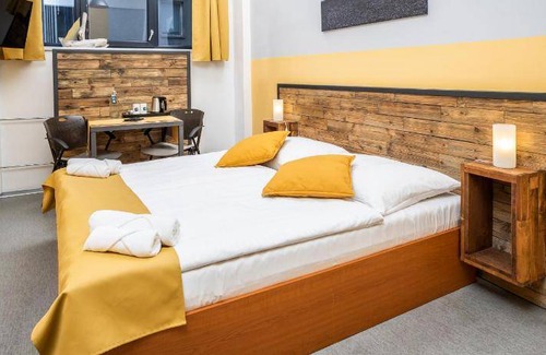 Vitkovice Hotel | 21 m² Hotel ∙ 3 guests