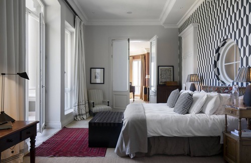 Clifton Hotel | 21 Nettleton