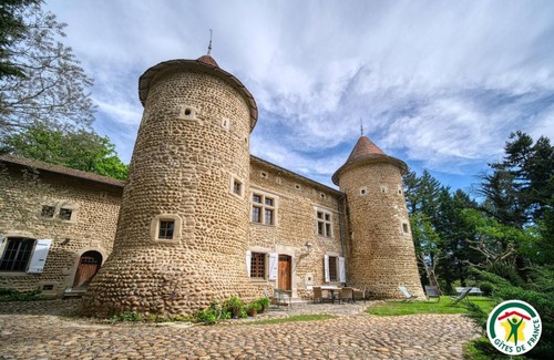 Albon House | 210 m² Gîte ∙ 3 bedrooms ∙ 8 guests