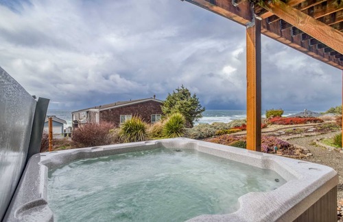 Cloverdale House | 214 m² House ∙ 2 bedrooms ∙ 8 guests