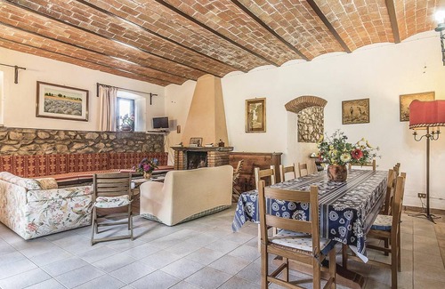Bagnoregio House | 215 m² House ∙ 6 bedrooms ∙ 12 guests