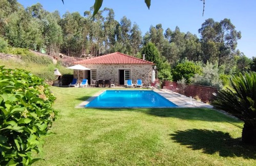 Cossourado Villa | 216 m² Villa ∙ 4 bedrooms ∙ 8 guests