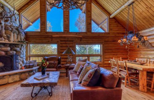 Pagosa Springs House | 218 Buttress Ave