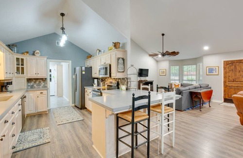Holly Lake Ranch House | 218 m² House ∙ 3 bedrooms ∙ 6 guests