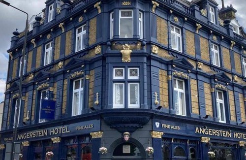 Peninsula Hotel | 22 m² Hotel ∙ 4 guests