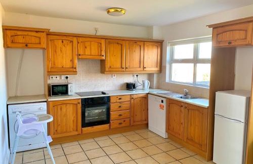 Bundoran House | 22 Marine View Bundoran