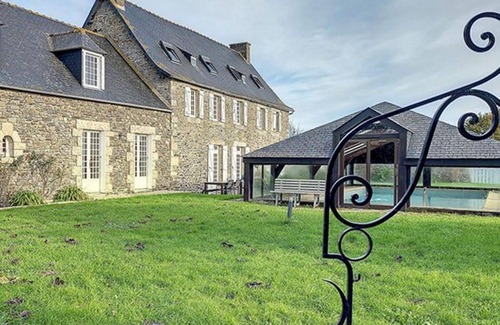 Ruca House | 220 m² Gîte ∙ 7 bedrooms ∙ 15 guests
