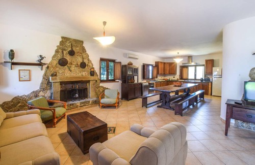 Motta Santa Lucia House | 220 m² House ∙ 4 bedrooms ∙ 10 guests