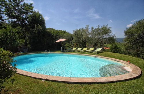 Lucolena Villa | 220 m² Villa ∙ 5 bedrooms ∙ 10 guests