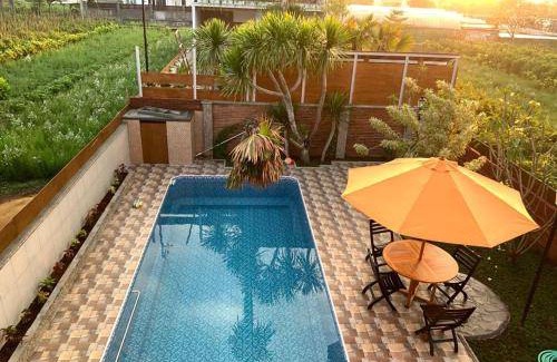 Sidomulyo Villa | 220 m² Villa ∙ 1 bedroom ∙ 15 guests
