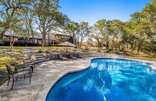 Dripping Springs House | 221 m² House ∙ 4 bedrooms ∙ 13 guests