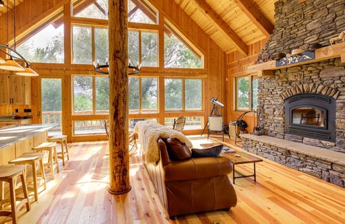 Arlee House | 222 m² House ∙ 2 bedrooms ∙ 4 guests
