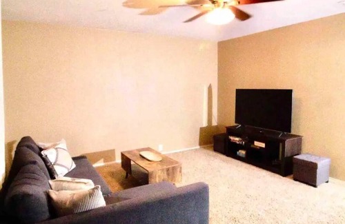 Denton House | 223 m² House ∙ 4 bedrooms ∙ 13 guests