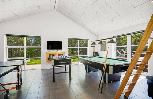 Sundstrup House | 225 m² House ∙ 4 bedrooms ∙ 14 guests
