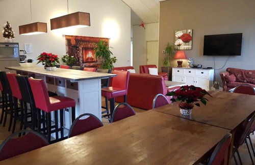 Hengelo House | 227 m² House ∙ 7 bedrooms ∙ 18 guests