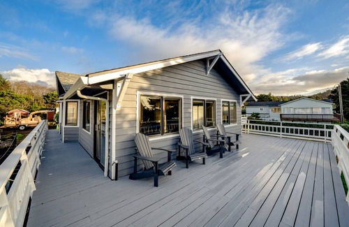 Lincoln Beach House | 228 m² House ∙ 3 bedrooms ∙ 8 guests