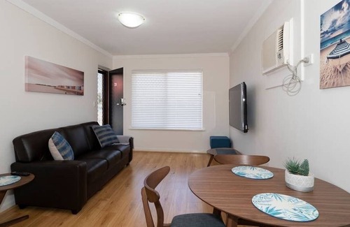 Rivervale Apartment | 23 Burswood Comfort walk to Crown & Optus