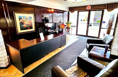 Medicine Hat Hotel | 23 m² Hotel ∙ 2 bedrooms ∙ 10 guests