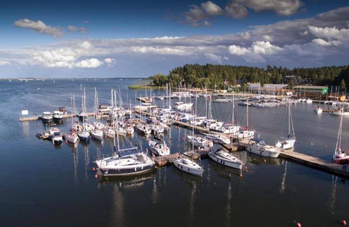 Wilkasy Boat Rental | 23 m² Houseboat ∙ 3 bedrooms ∙ 6 guests