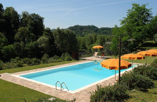 Montopoli in Val d'Arno Villa | 230 m² Villa ∙ 5 bedrooms ∙ 10 guests
