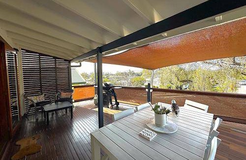 Tugun House | 230 m² House ∙ 3 bedrooms ∙ 7 guests