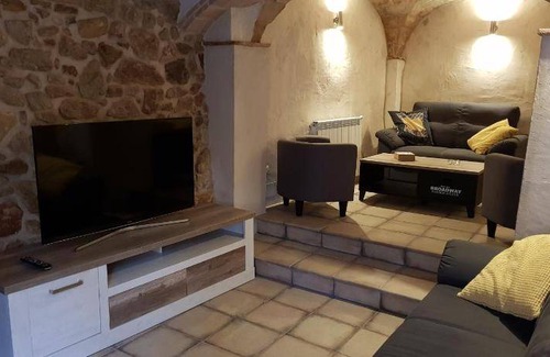 Tivissa House | 230 m² House ∙ 5 bedrooms ∙ 11 guests