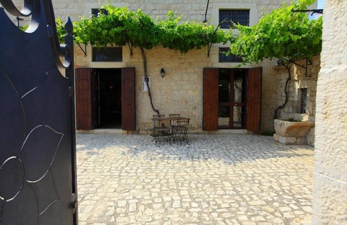 Scicli House | 230 m² House ∙ 7 bedrooms ∙ 16 guests