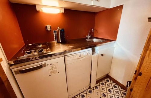 Vallandry Apartment | 230m from resort center, 3rd floor, balcony, tv, ski locker, 20m², Peisey-Vallandry