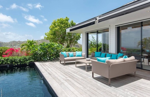 Public House | 231 m² House ∙ 2 bedrooms ∙ 4 guests