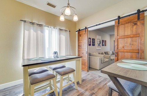 Lubbock House | 232 m² House ∙ 3 bedrooms ∙ 8 guests